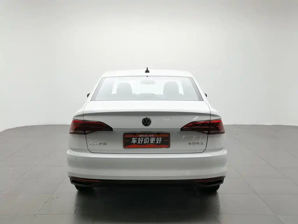 Volkswagen Bora 2023