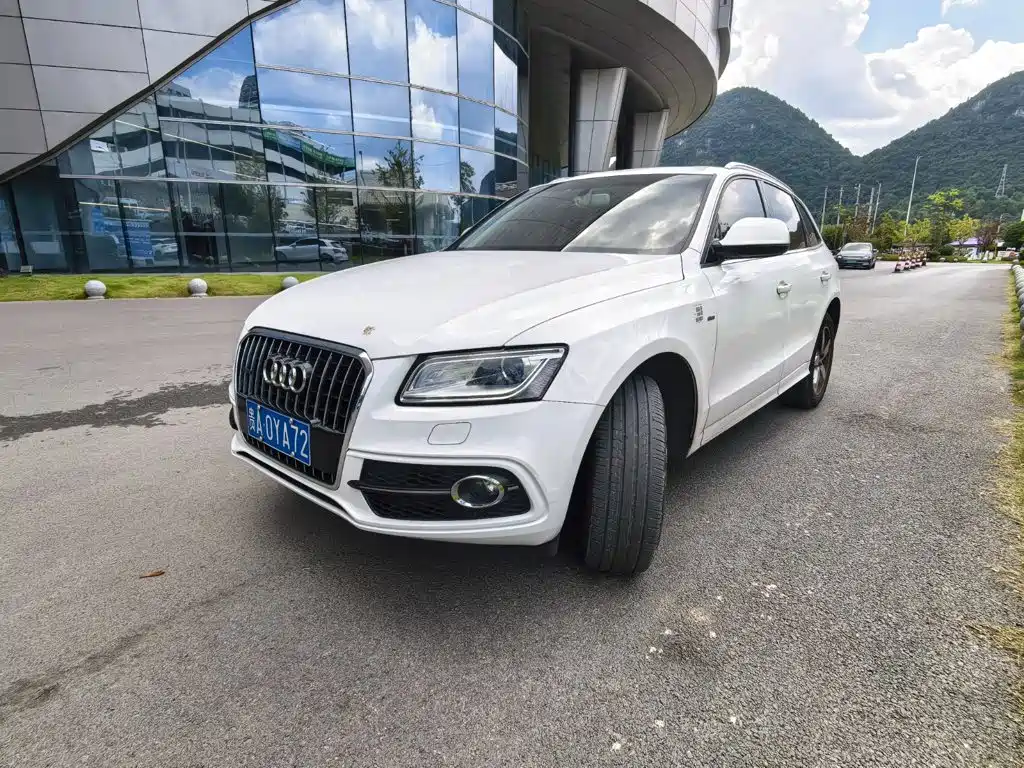 Audi Q5 2018 — фото 1