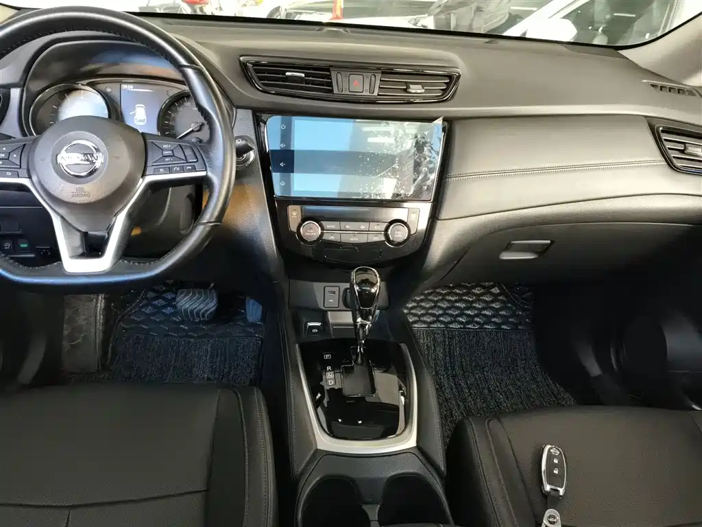 Nissan X-Trail 2021 — фото 13