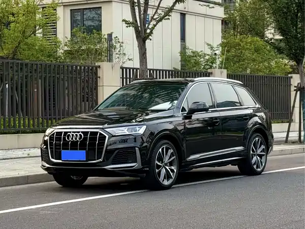 Audi Q7 2023