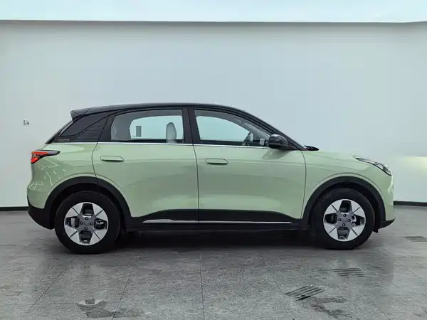 Geely Galaxy Starwish 2024