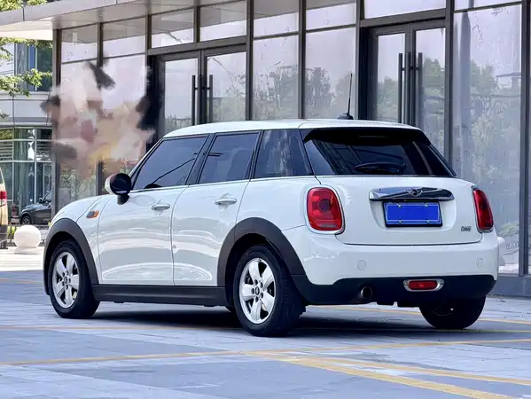 MINI MINI 2016