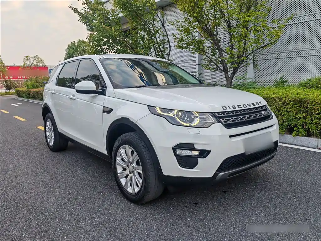 Land Rover Discovery Sport 2018 — фото 25