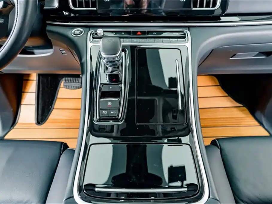 GAC Motor Trumpchi M8 2022 — фото 13