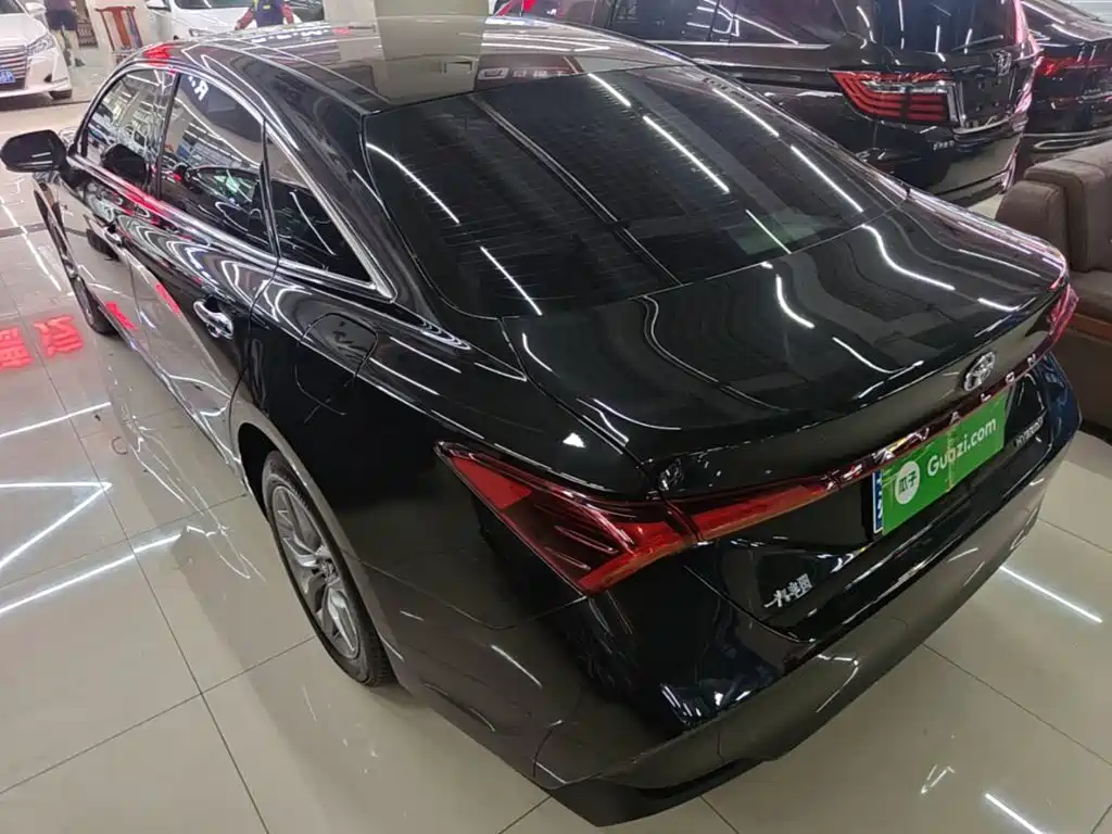 Toyota Avalon 2021
