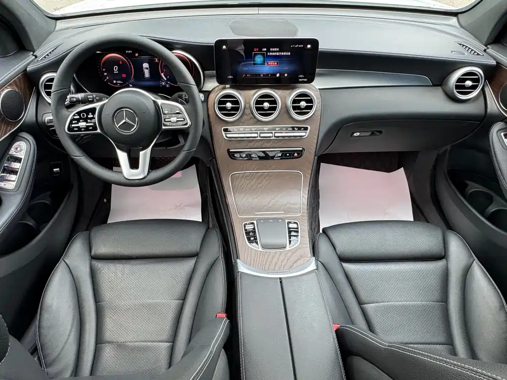 Mercedes-Benz GLC 2021 — фото 20