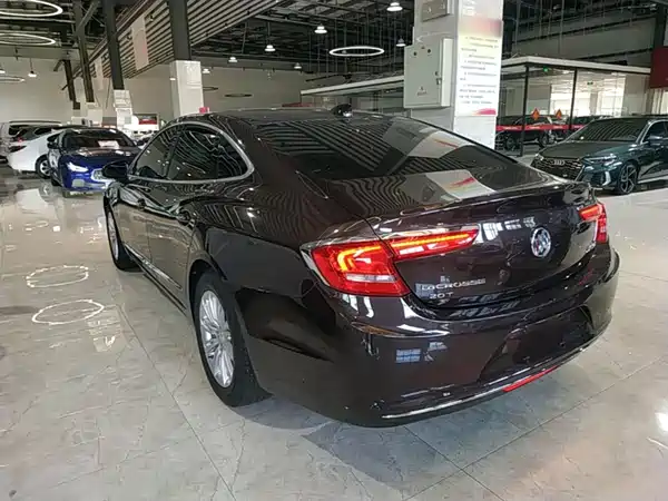 Buick LaCrosse 2018