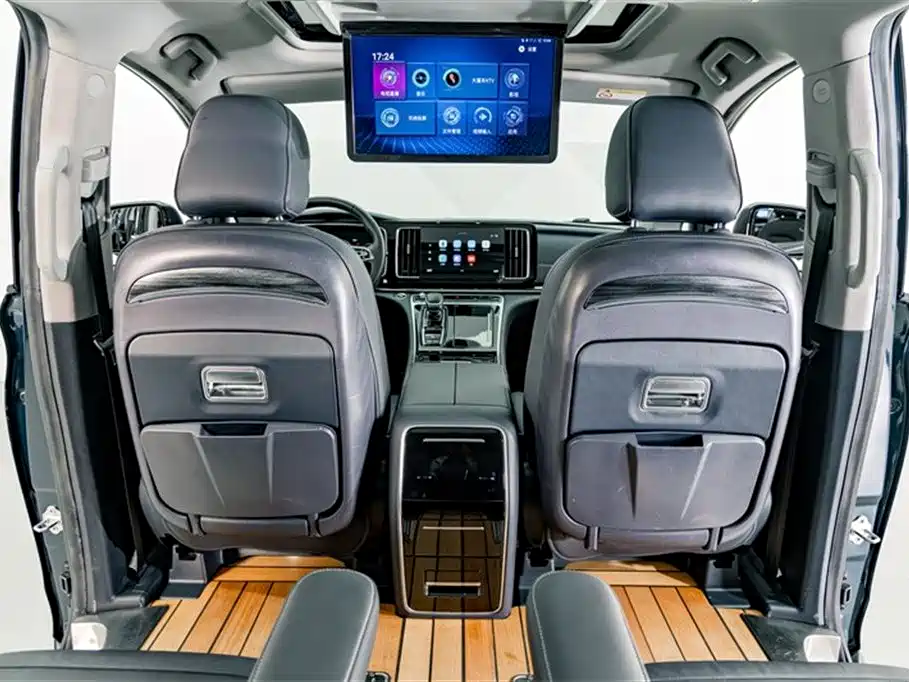 GAC Motor Trumpchi M8 2022 — фото 25