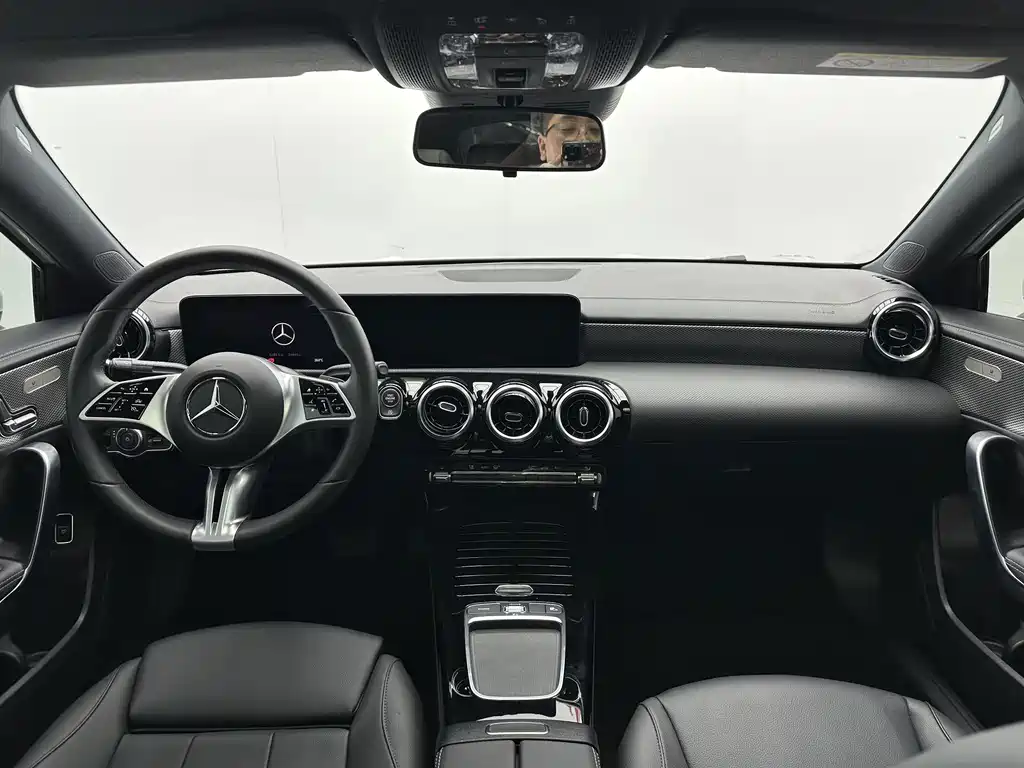 Mercedes-Benz A-Class 2023