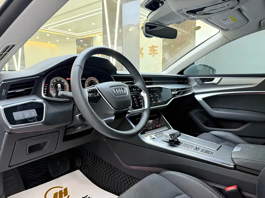 Audi A7L 2023 — фото 6