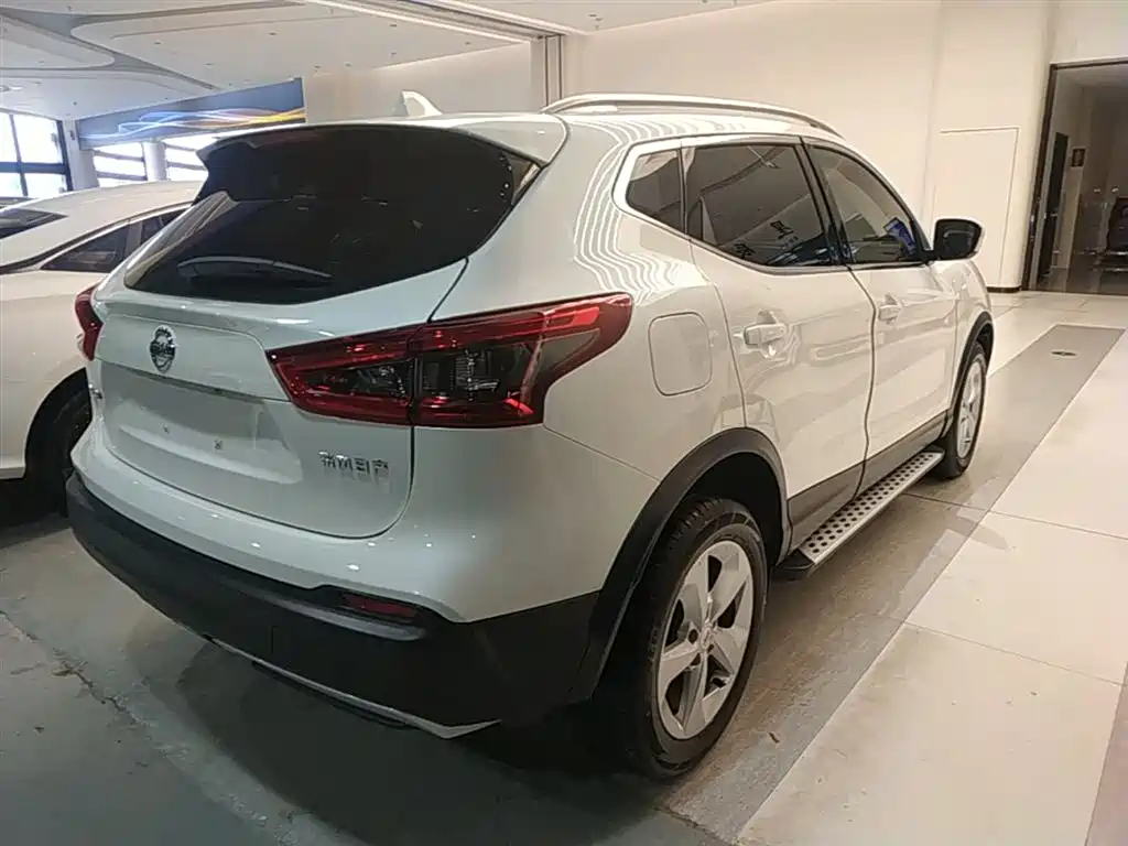 Nissan Qashqai 2022 — фото 7