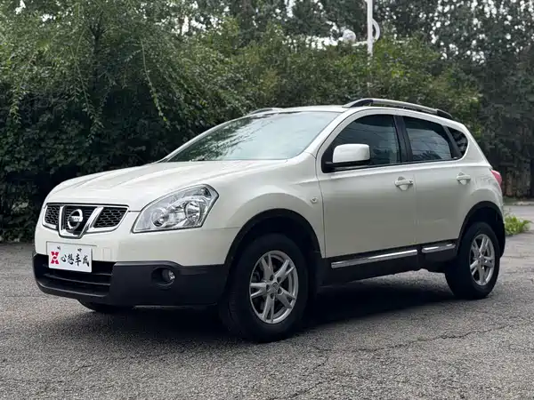 Nissan Qashqai 2014