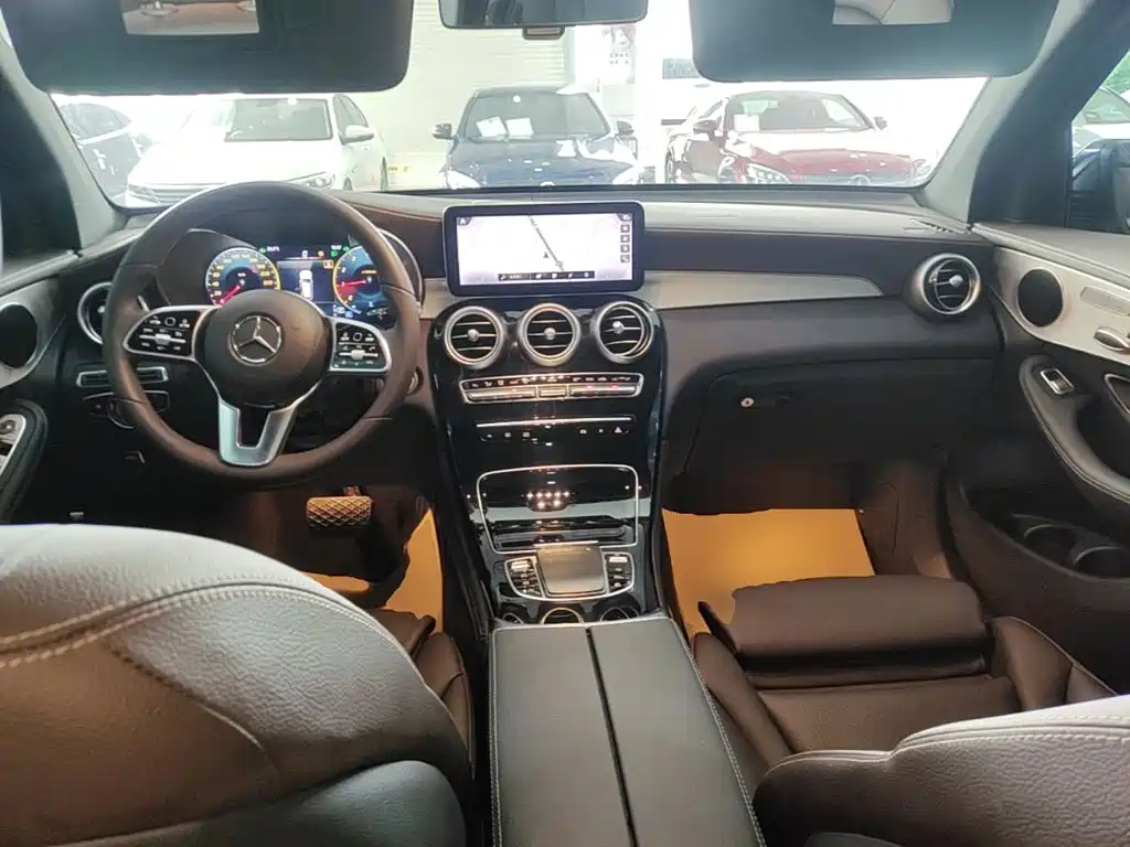 Mercedes-Benz GLC 2022 — фото 10