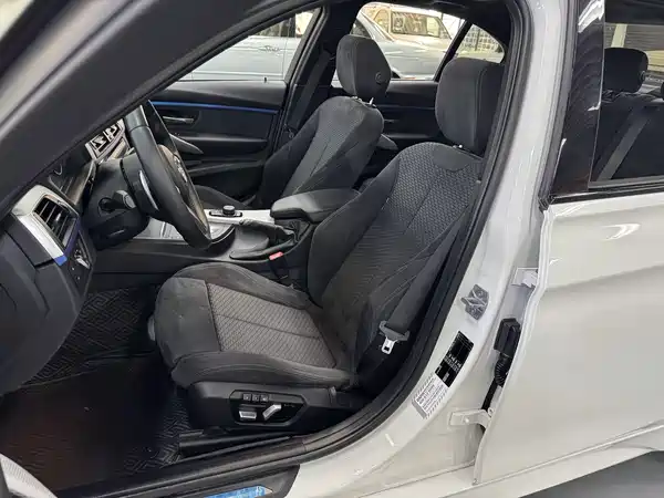BMW 3 Series 2018