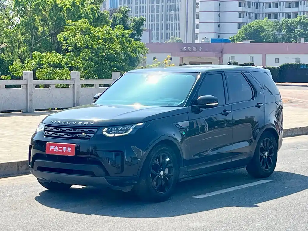 Land Rover Discovery 2020 — фото 1