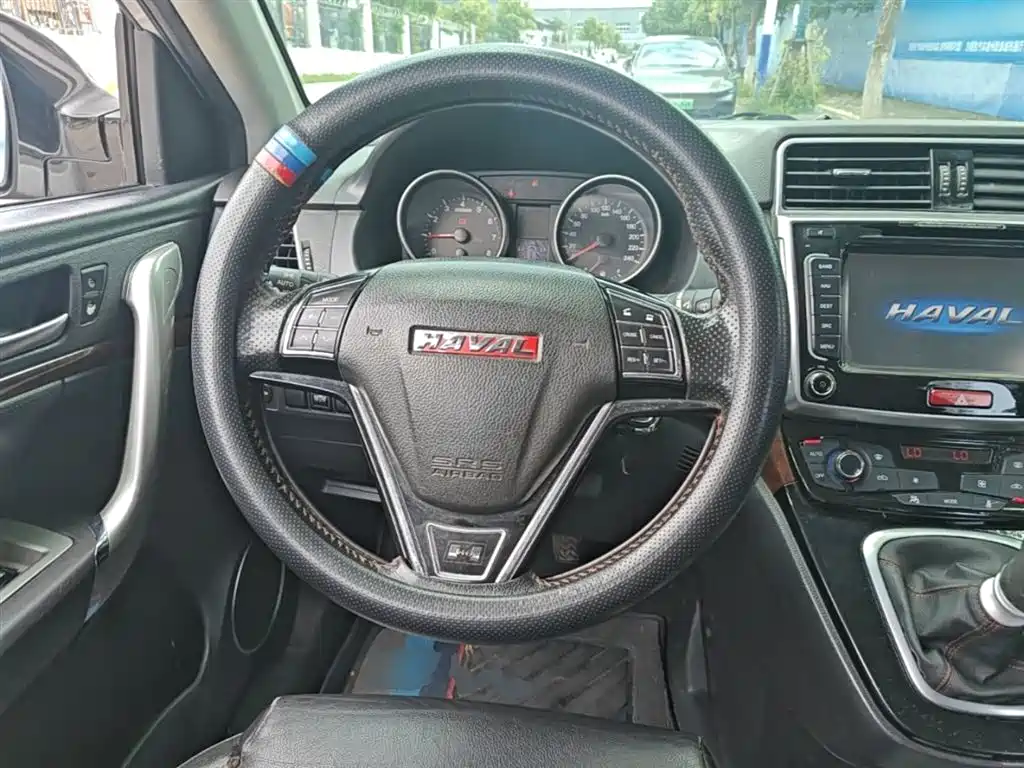 Haval H6 2015 — фото 11