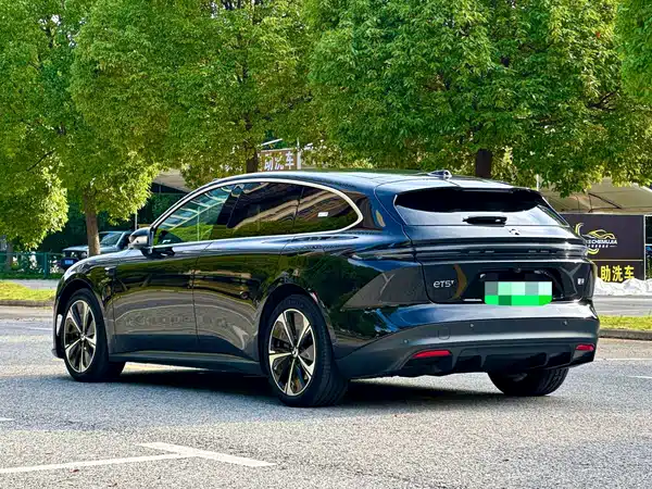 NIO ET5T 2024