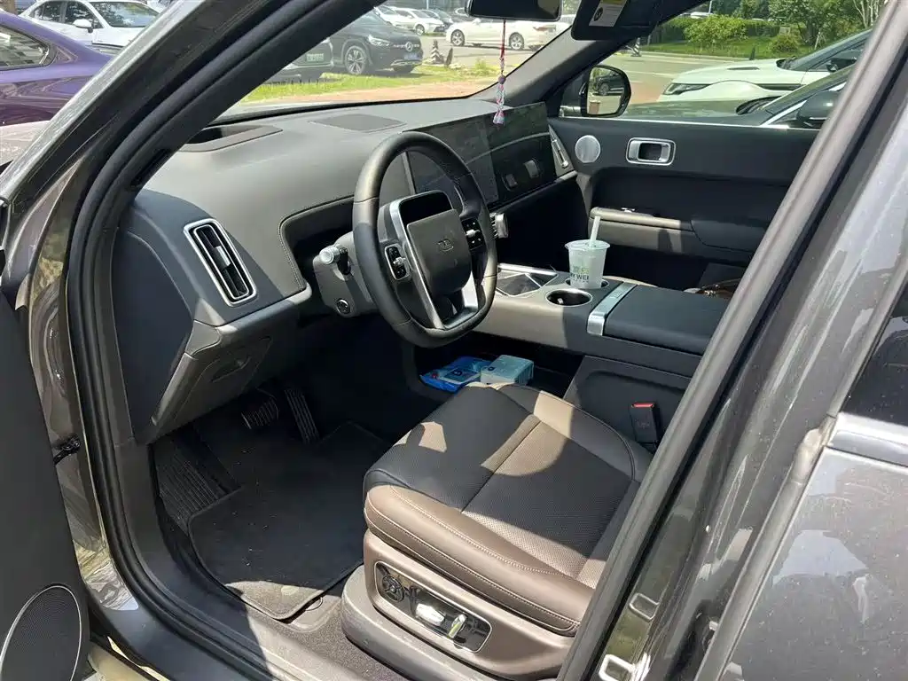 Li Auto Li L8 2023
