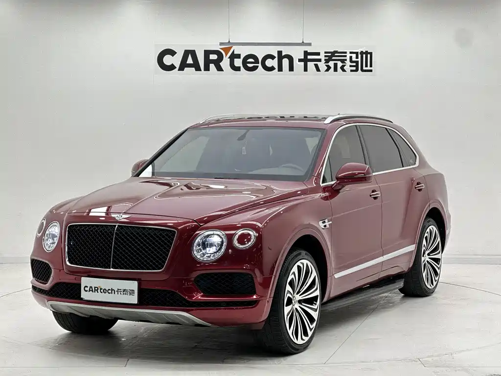 Bentley Bentayga 2018 — фото 1