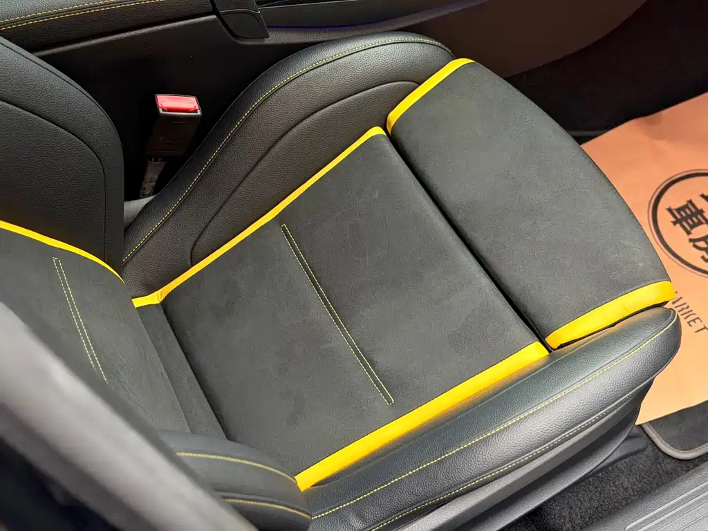 Mercedes-Benz A-Class AMG 2021 — фото 10