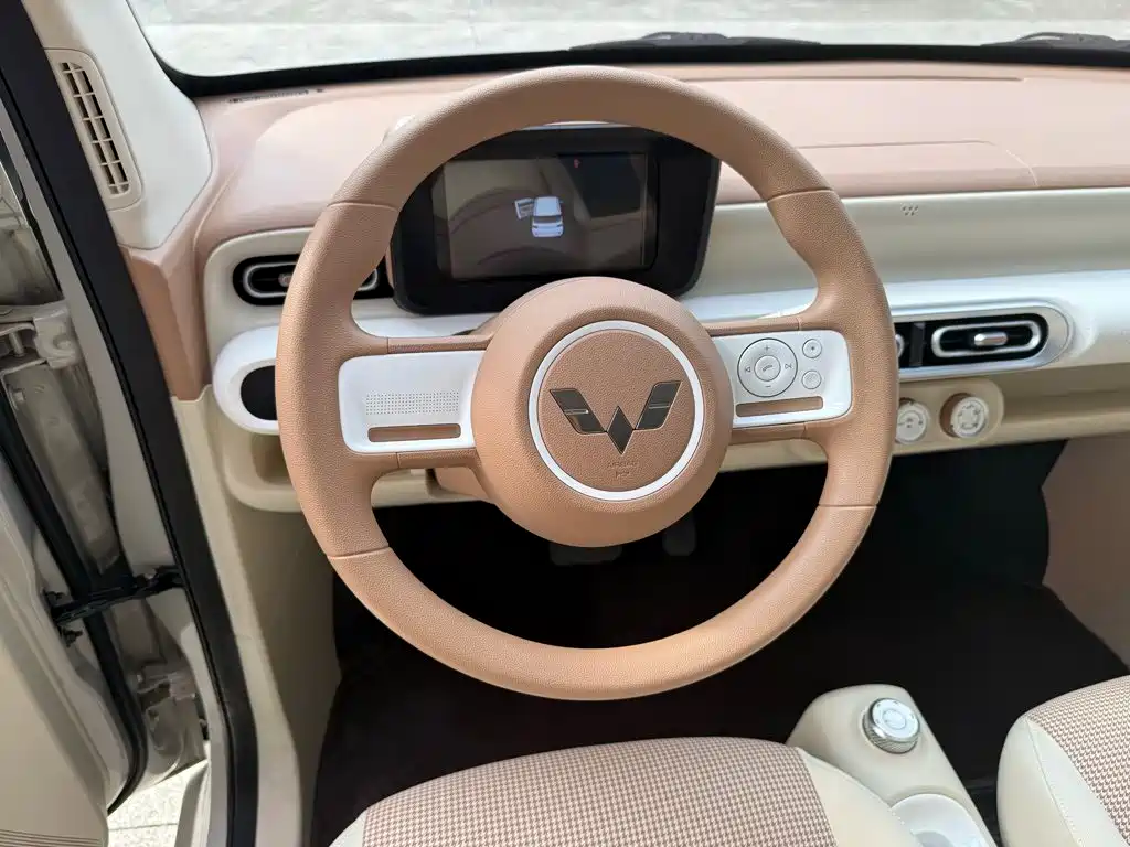 Wuling Hongguang MINIEV 2025