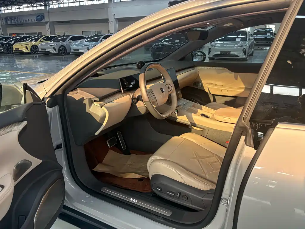 NIO ET7 2022