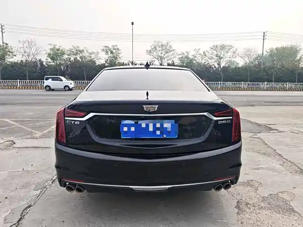 Cadillac CT6 2021