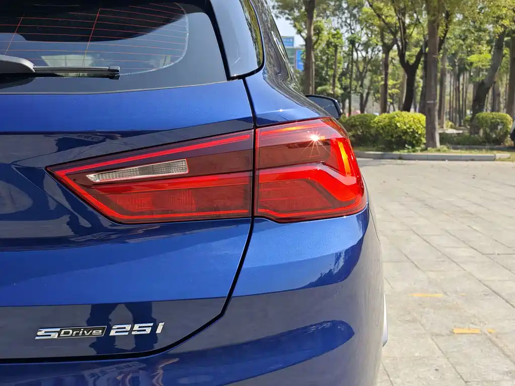 BMW X2 2020 — фото 9