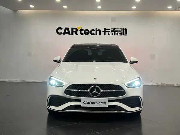 Mercedes-Benz C-Class 2022