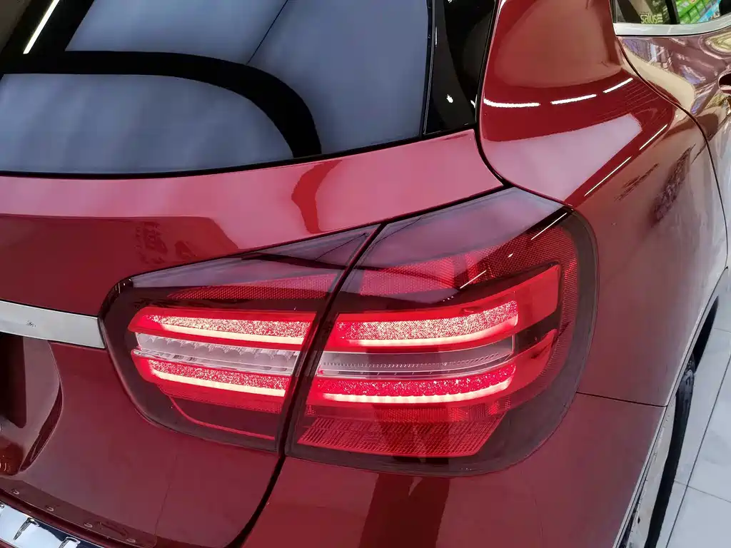 Mercedes-Benz GLA 2017 — фото 10