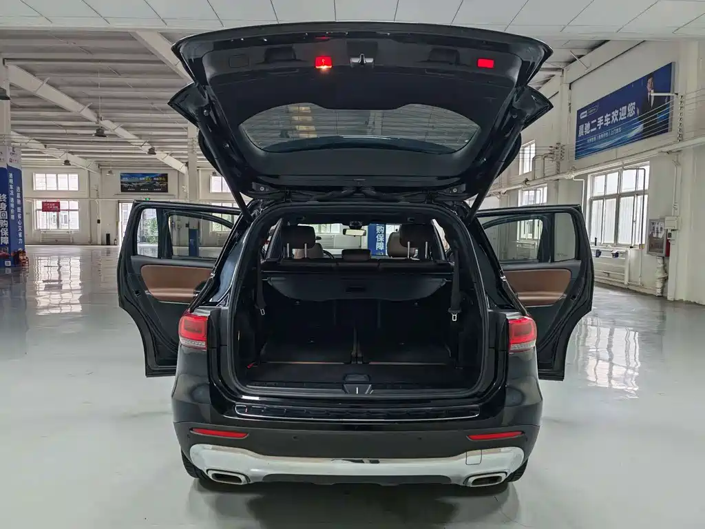 Mercedes-Benz GLB 2021 — фото 18