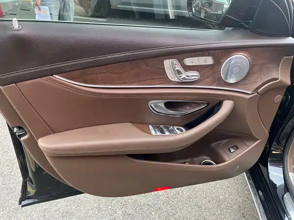 Mercedes-Benz E-Class 2017