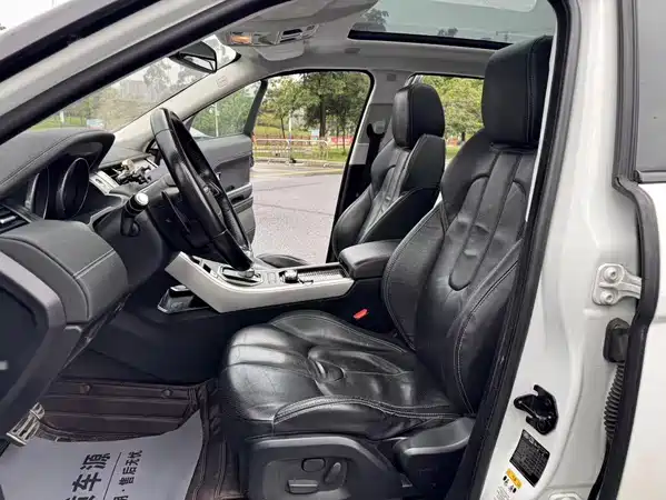 Land Rover Range Rover Evoque 2013