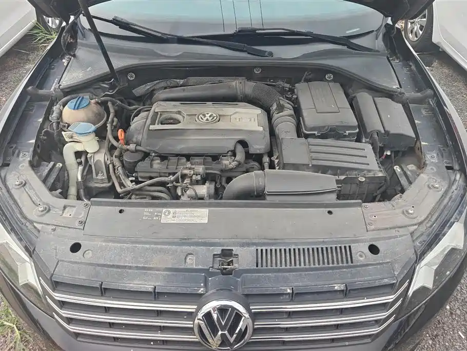 Volkswagen Passat 2014 — фото 10