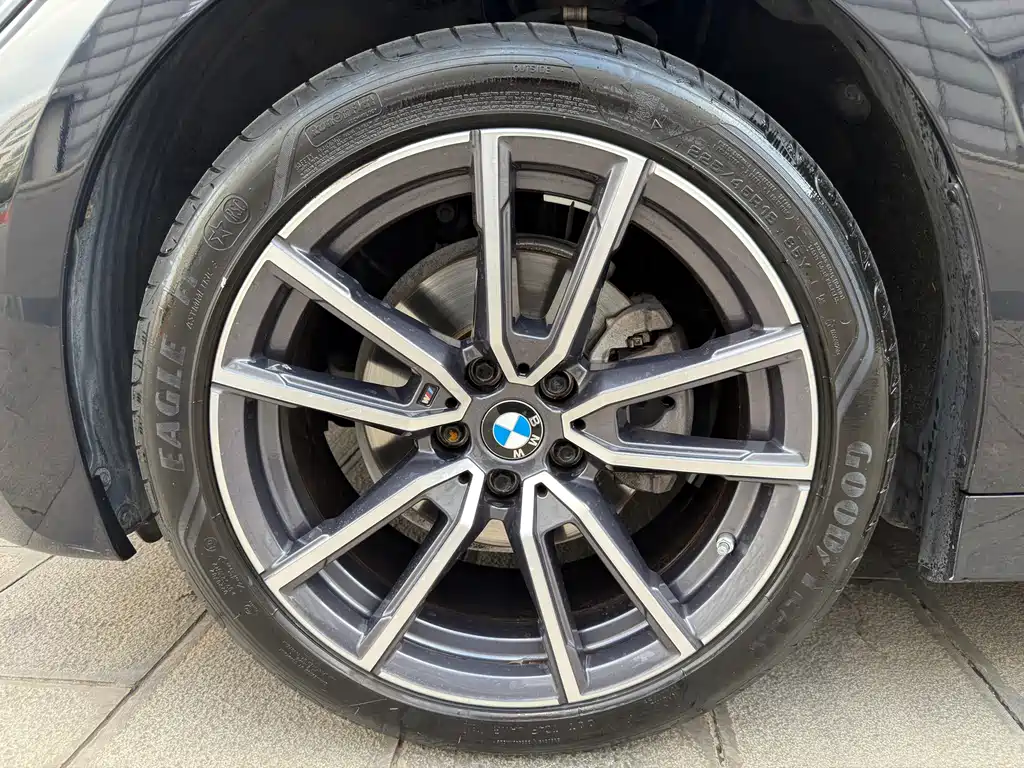 BMW 3 Series 2022 — фото 14