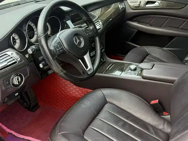 Mercedes-Benz CLS 2013