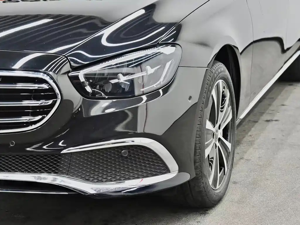 Mercedes-Benz E-Class New Energy 2022 — фото 31