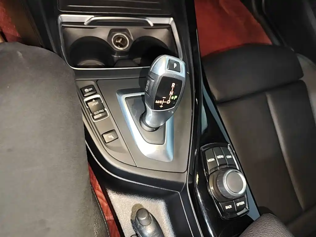 BMW 2 Series 2018 — фото 14