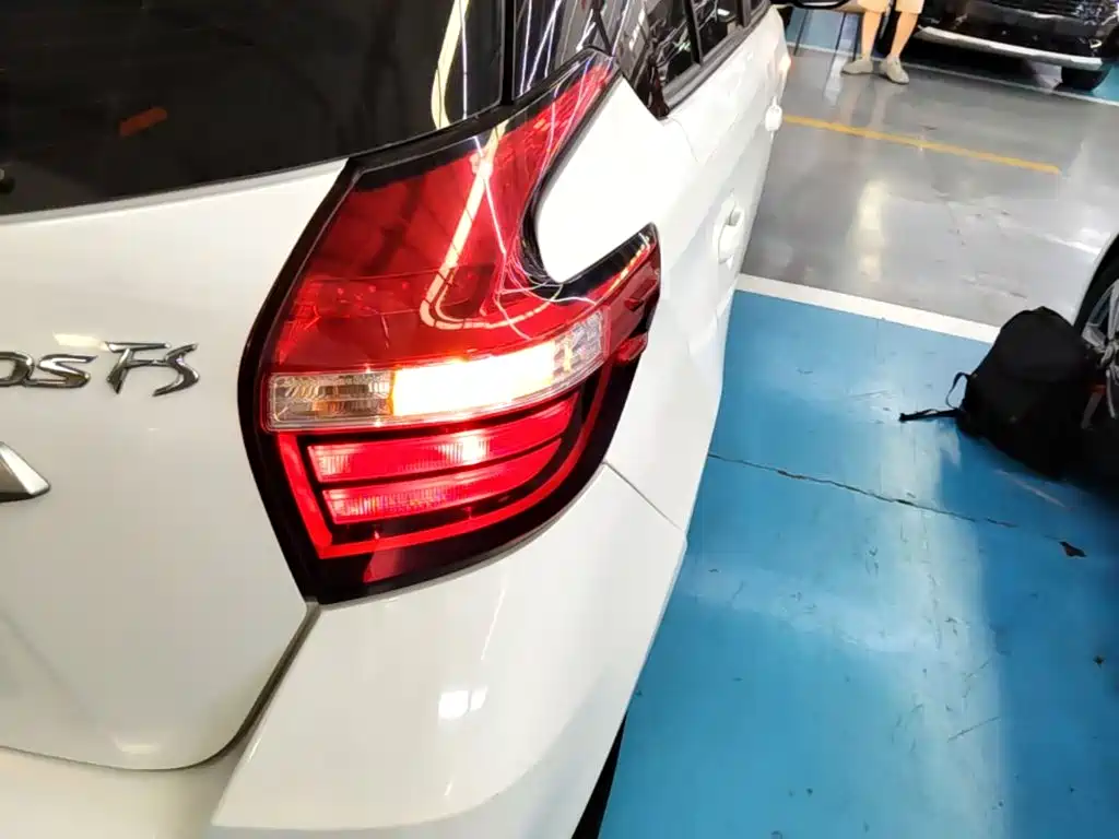 Toyota Vios FS 2020 — фото 8