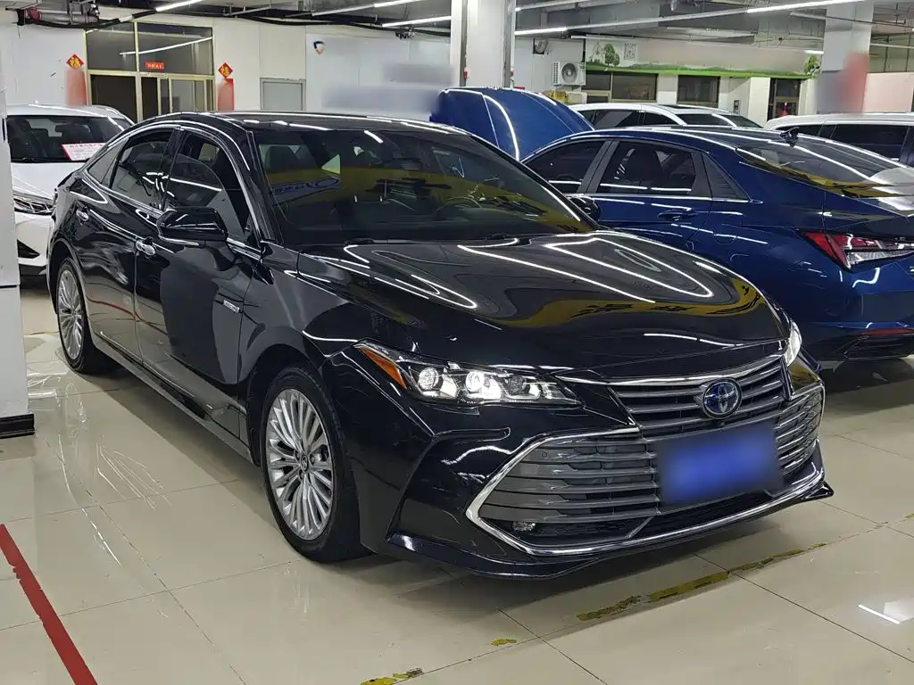 Toyota Avalon 2021