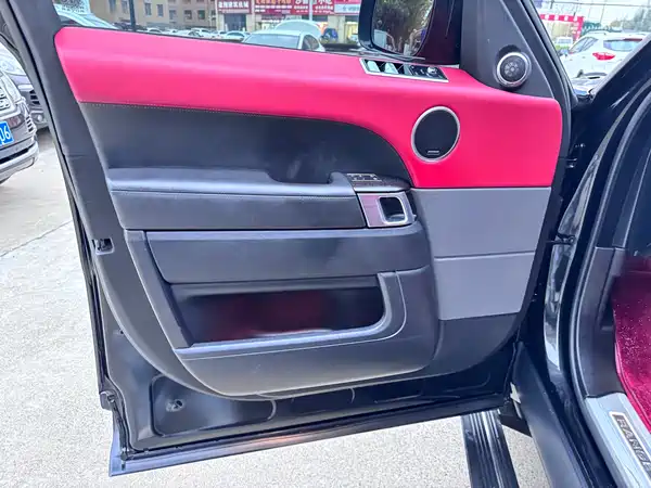 Land Rover Range Rover Sport 2022