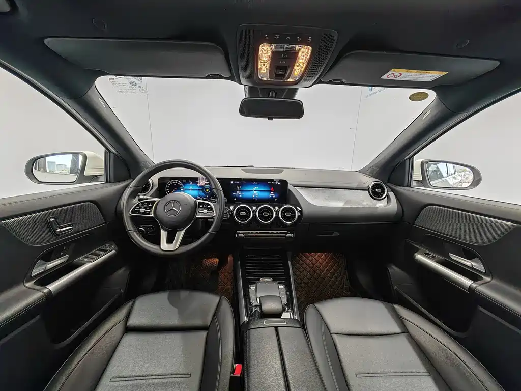 Mercedes-Benz GLA 2023 — фото 10