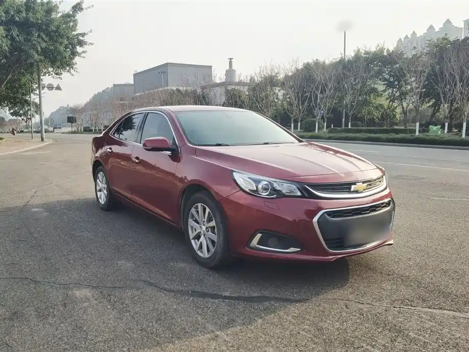 Chevrolet Malibu 2017 — фото 13