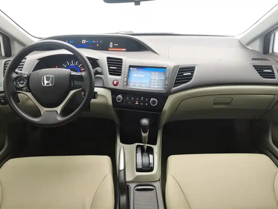 Honda Civic 2013 — фото 12