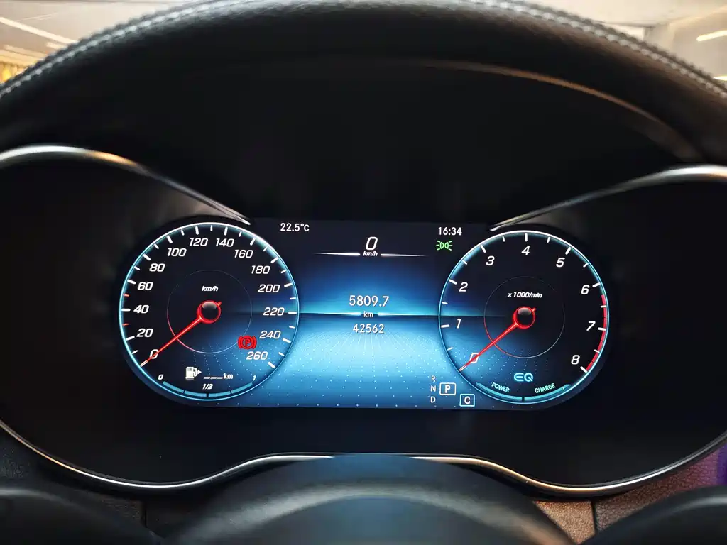 Mercedes-Benz C-Class 2021 — фото 13
