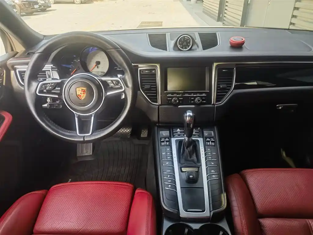 Porsche Macan 2015 — фото 8