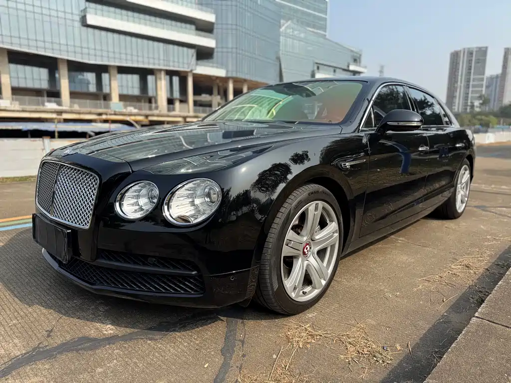 Bentley Flying Spur 2017 — фото 1