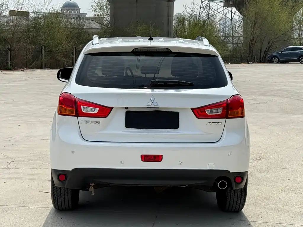 Mitsubishi ASX 2017 — фото 6
