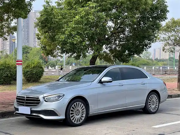 Mercedes-Benz E-Class 2021