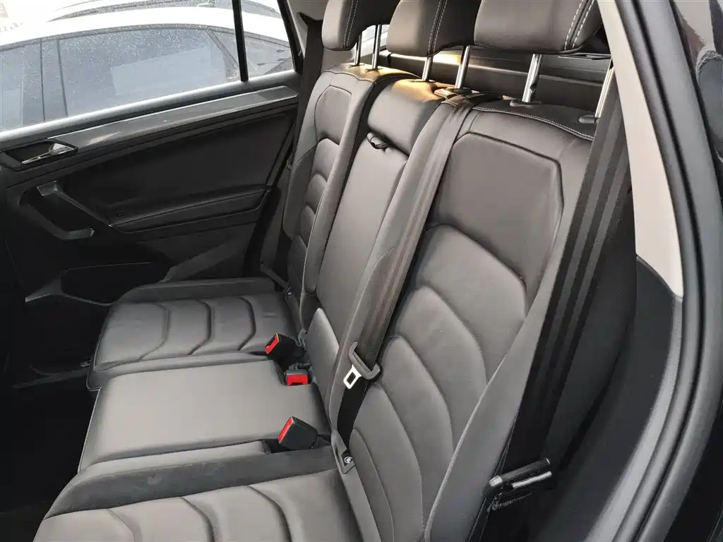 Volkswagen Tiguan L 2021 — фото 14